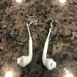 Aesthetic headphone earrings